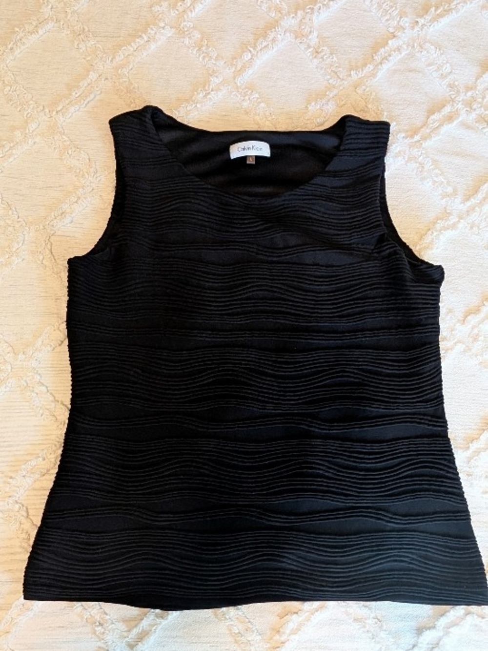 Calvin Klein Black Wave-Textured Sleeveless Tank